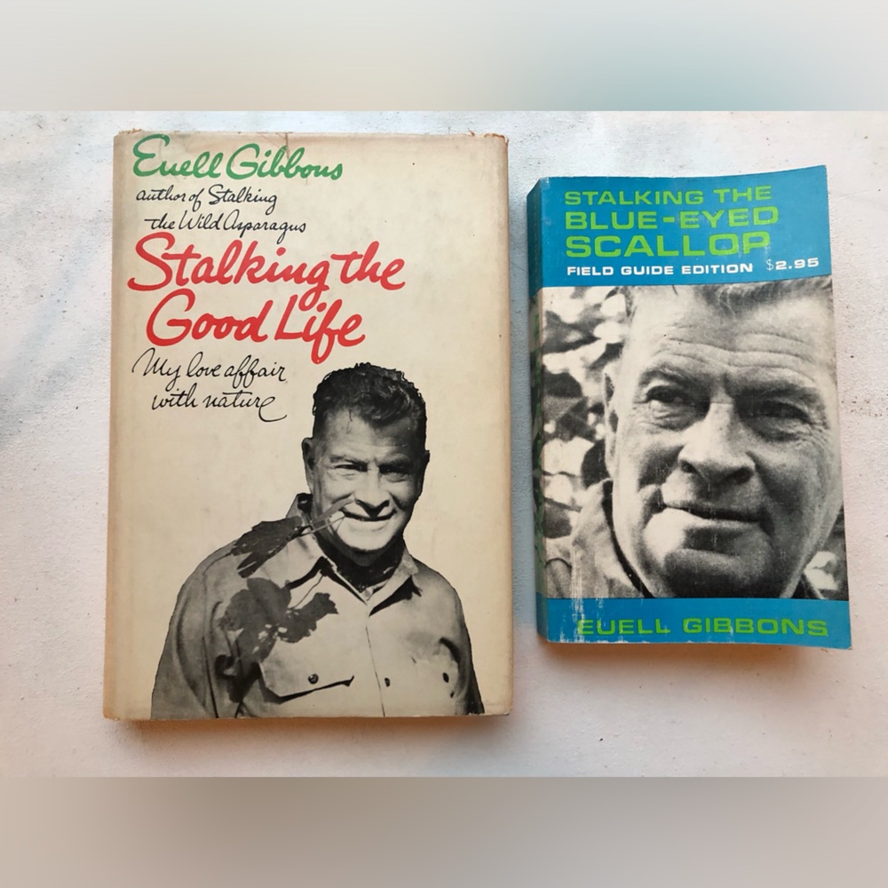 2 Euell Gibbons vintage field guides: Stalking the Good Life & Blue-Eyed Scallop